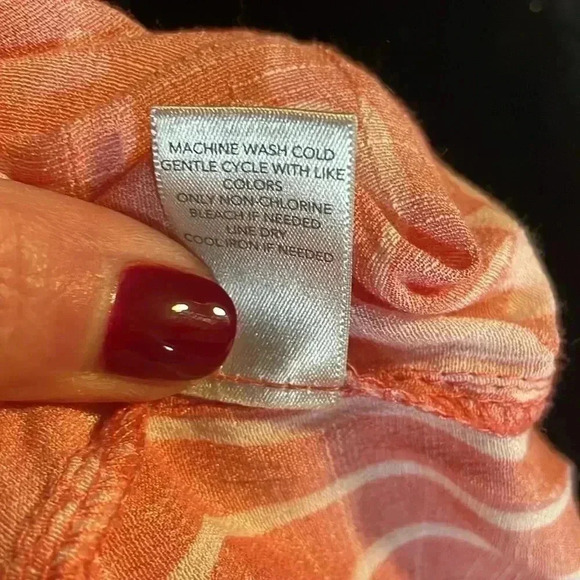 Pretty CJ Banks Peach Floral Women’s 1X Blouse - Picture 10 of 10